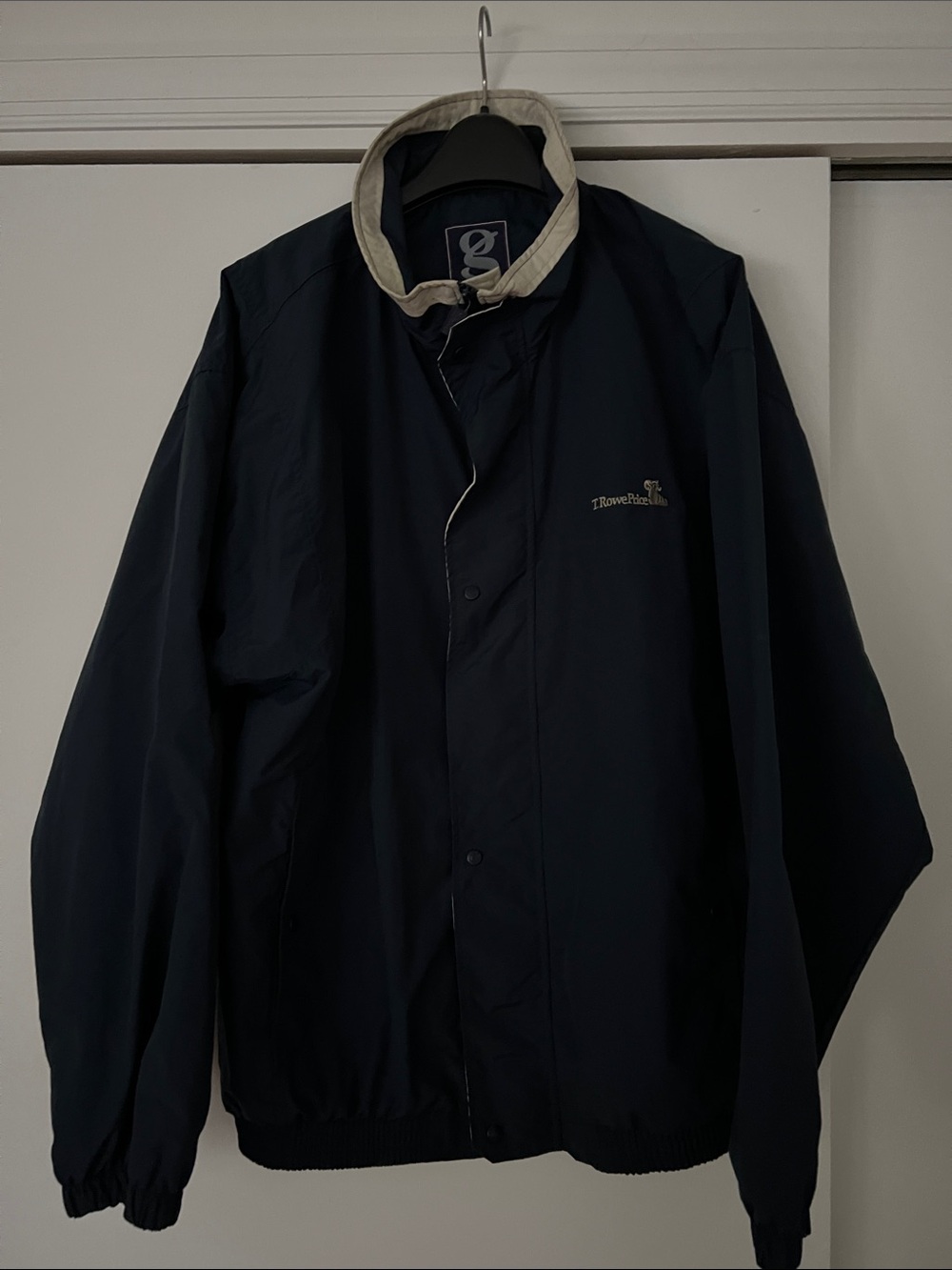 T.Rowe Price Navy Windbreaker/Jacket with Cream Contrast Collar